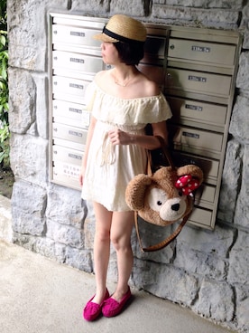 「アイテム（チュニック、ベージュ系）」を使った、Amy Wuさん（レディース・164cm）の夏コーディネート