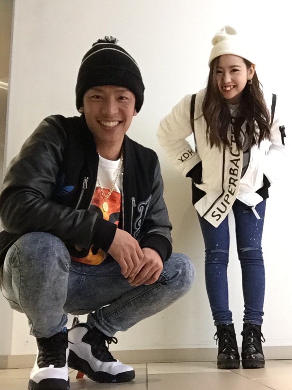 「ひぇっ、違うアングル」｜「CREPEMANのアイテム（スウェット、ホワイト系）」を使った、U字#CREAMTEAMさん（メンズ・168cm）の冬コーディネートの1枚目の写真