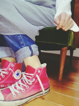 「CONVERSE（コンバース）のアイテム（シューズ、レッド系）」を使った、こゆきさん（レディース・160cm）の秋コーディネート