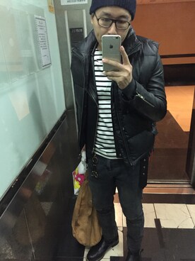 「HUGO BOSS（ヒューゴボス）のアイテム（ベスト）」を使った、Kay Tscさん（メンズ・173cm）の冬コーディネート