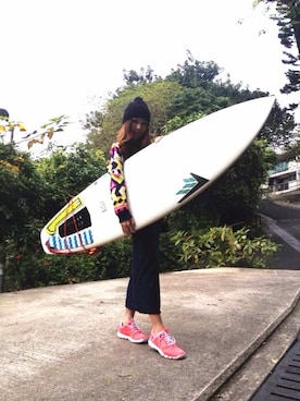 「VOLCOM」｜「アイテム（ニットキャップ/ビーニー）」を使った、oliviamakさん（レディース・165cm）の秋コーディネート