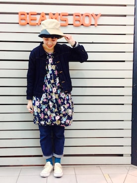 「BEAMS BOY（ビームスボーイ）のアイテム（デニムジャケット）」を使った、モリグチナオさん（レディース・161cm）の冬コーディネート