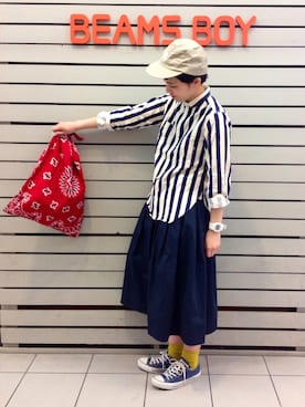 「BEAMS BOY（ビームスボーイ）のアイテム（スカート）」を使った、モリグチナオさん（レディース・161cm）の春コーディネート