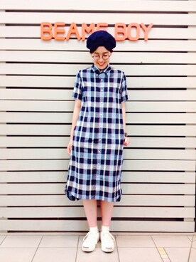 「BEAMS BOY（ビームスボーイ）のアイテム（スニーカー）」を使った、モリグチナオさん（レディース・161cm）の春コーディネート