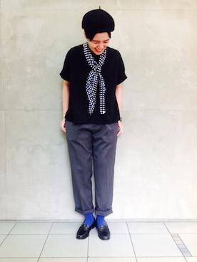 「アイテム（バンダナ/スカーフ）」を使った、モリグチナオさん（レディース・161cm）の秋コーディネート