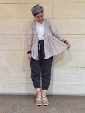 「YUKETEN（ユケテン）のアイテム」を使った、モリグチナオさん（レディース・161cm）の春コーディネート