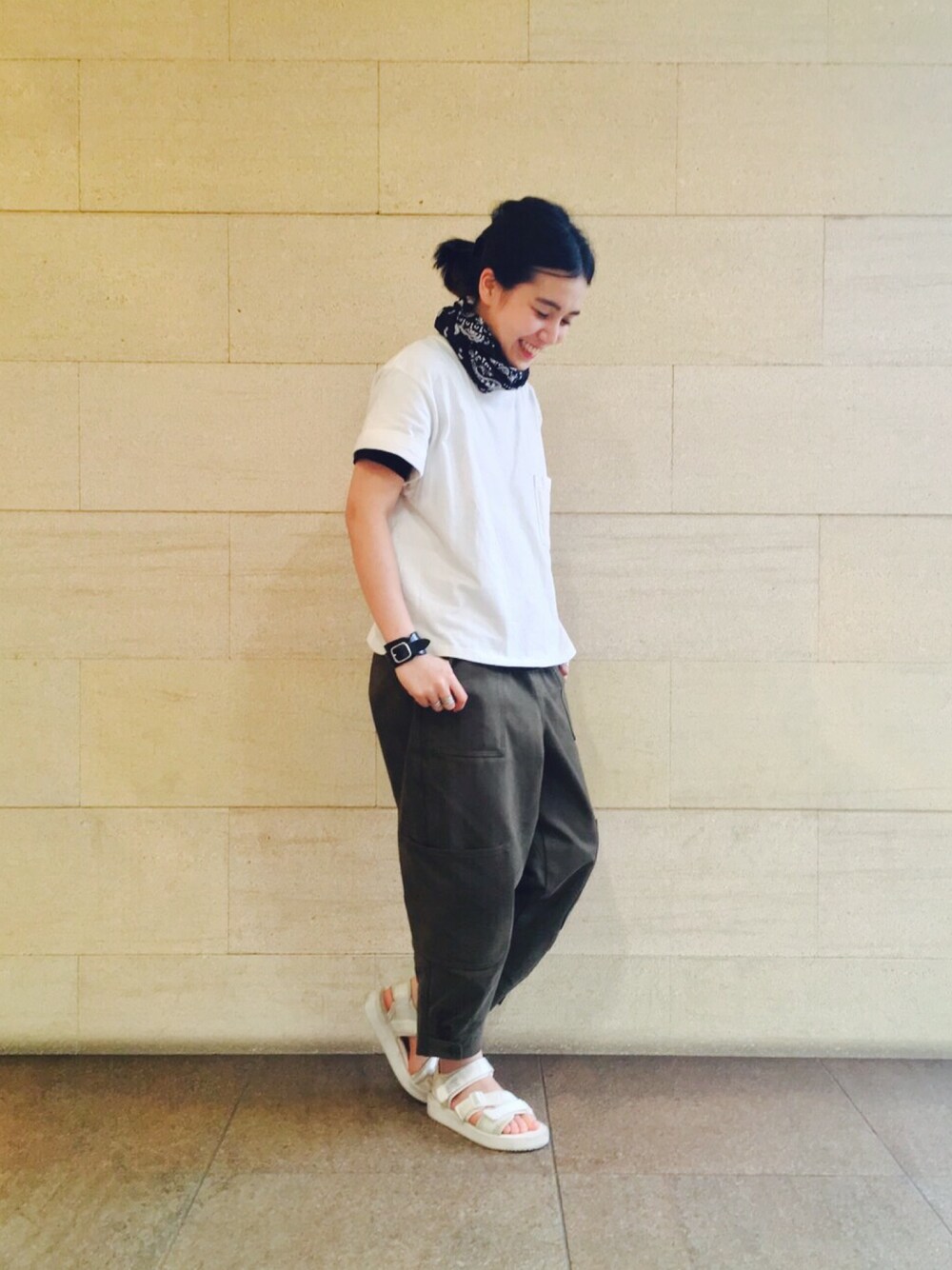 「BEAMS BOY、TUKI、goodwear、ホワイト」｜「BEAMS BOYのGoodwear / カスタム BIG Tシャツ 15SS◇■（Tシャツ/カットソー、ホワイト系）」を使った、モリグチナオさん（レディース・161cm）の春コーディネートの1枚目の写真