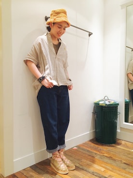 「YUKETEN（ユケテン）のアイテム」を使った、モリグチナオさん（レディース・161cm）の春コーディネート