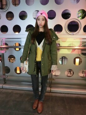 「毛衣」｜「アイテム（アクセサリー）」を使った、吳兔兔さん（レディース・158cm）の冬コーディネート