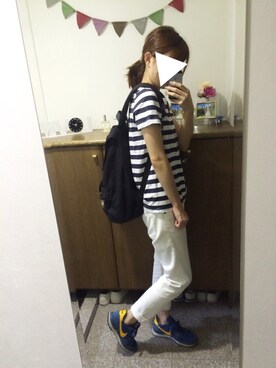 「無印良品（ムジルシリョウヒン）のアイテム（Tシャツ/カットソー、ブルー系）」を使った、ANNEさん（レディース・160cm）の夏コーディネート