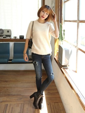 「アイテム（ブーティ）」を使った、kormarchさん（レディース・167cm）の秋コーディネート