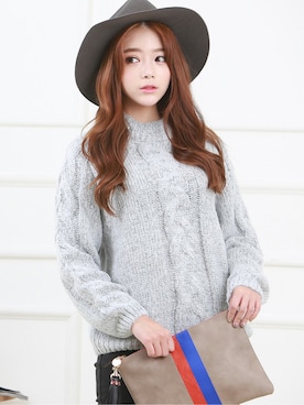 「アイテム（クラッチバッグ）」を使った、kormarchさん（レディース・167cm）の冬コーディネート