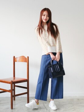 「KORMARCH（コマチ）のアイテム（シャツ/ブラウス）」を使った、kormarchさん（レディース・167cm）の冬コーディネート
