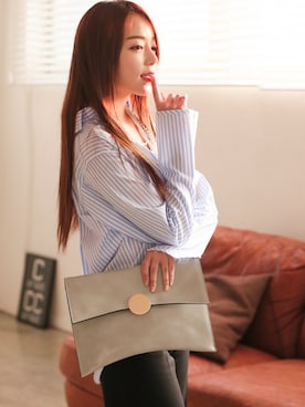 「アイテム（クラッチバッグ）」を使った、kormarchさん（レディース・167cm）の冬コーディネート