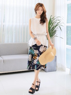 「KORMARCH（コマチ）のアイテム」を使った、kormarchさん（レディース・167cm）の夏コーディネート