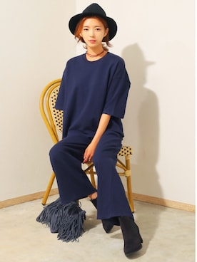 「KORMARCH（コマチ）のアイテム（つなぎ/オールインワン）」を使った、kormarchさん（レディース・167cm）の秋コーディネート