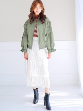 「KORMARCH（コマチ）のアイテム」を使った、kormarchさん（レディース・167cm）の秋コーディネート