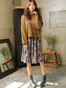 「KORMARCH（コマチ）のアイテム」を使った、kormarchさん（レディース・167cm）の秋コーディネート