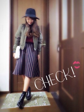 「ウエストイン」｜「アイテム（ミリタリージャケット）」を使った、chika*さん（レディース・155cm）の秋コーディネート