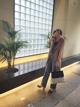 「アイテム（タンクトップ、グレー系）」を使った、AYAKA NAGASUEさん（レディース・154cm）の夏コーディネート