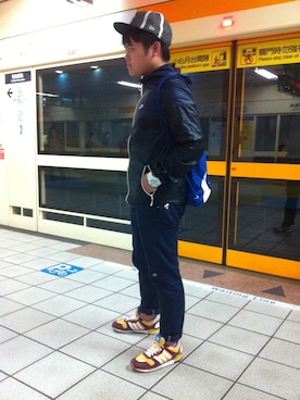 「NIKE SPORTSWEAR（ナイキスポーツウェアー）のアイテム（ジャケット/アウター）」を使った、紀慶璘770さん（メンズ・173cm）の冬コーディネート