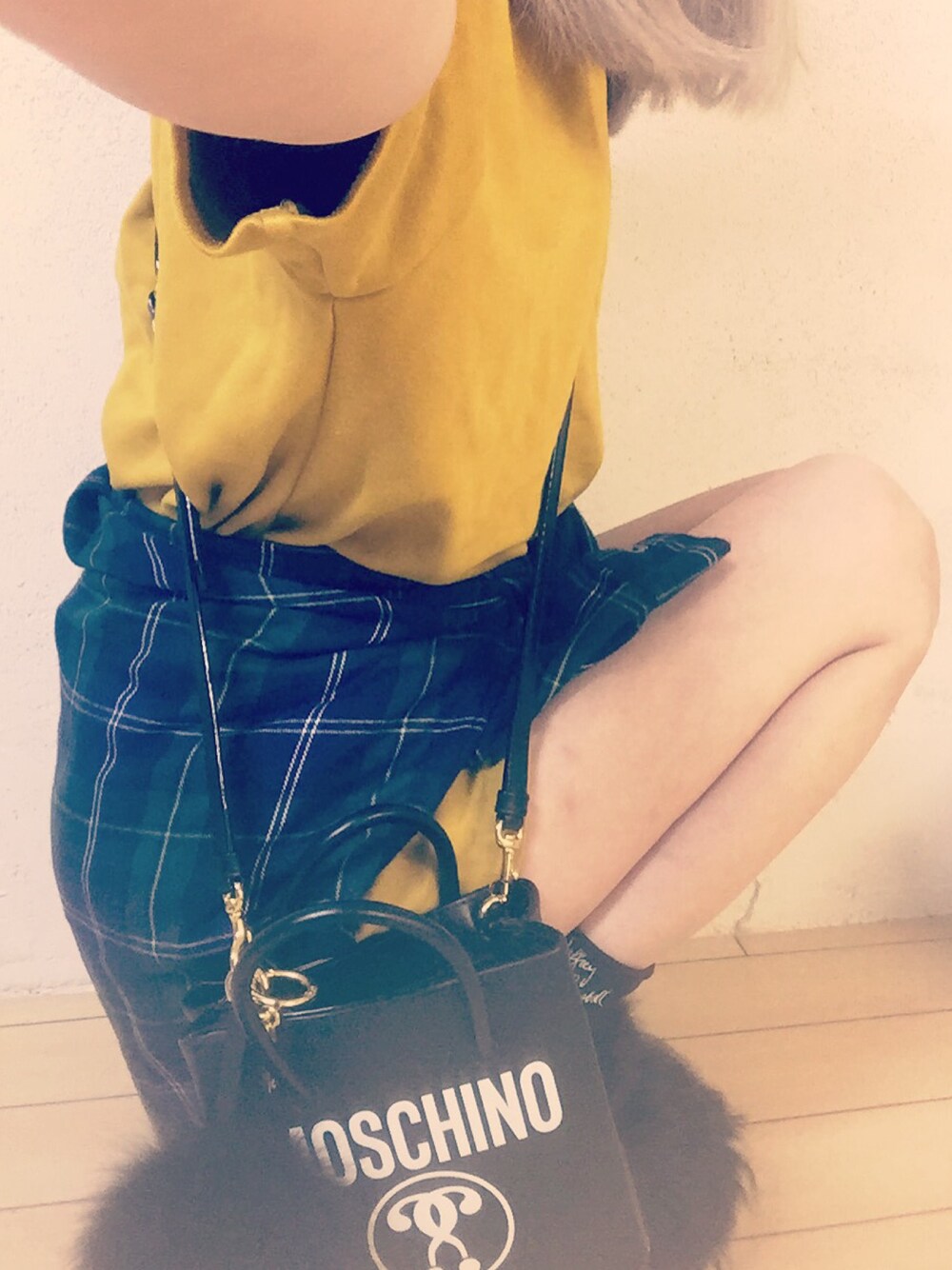 「秋コーデ、先取りコーデ、ENVYM、ファー小物、もけもけ、腰痛、おんなのこ、しわ加工、見えないオシャレ、ロキソニン湿布、俺参上」｜「ENVYMのアイテム（ジャケット/アウター、その他）」を使った、いちさん（レディース・155cm）の秋コーディネートの1枚目の写真