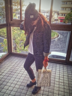 R!HOさんの（Stussy Women | ステューシーウィメン）を使ったコーディネート