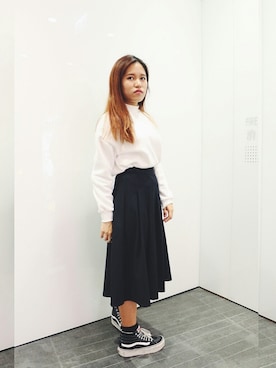 「skirt」｜「アイテム（スウェット）」を使った、Jessieさん（レディース・158cm）の冬コーディネート