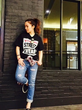 高橋彩奈さんのコーディネート