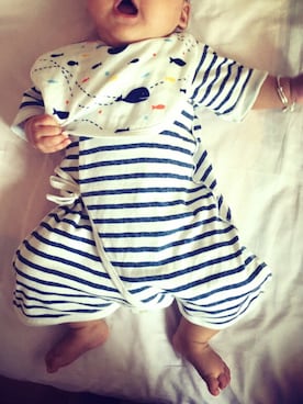 周小咪zoeさんのコーディネート