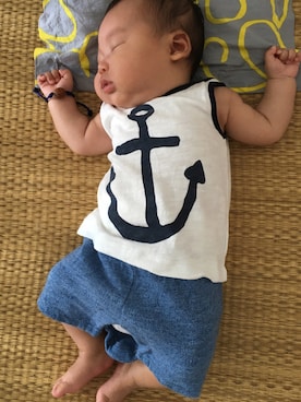 周小咪zoeさんのコーディネート