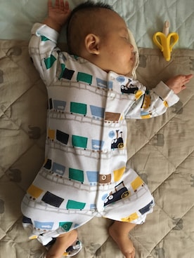 周小咪zoeさんのコーディネート