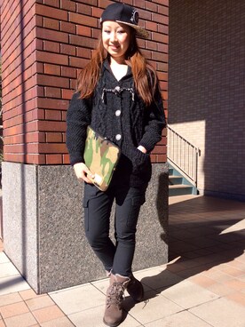 「アイテム（クラッチバッグ、その他）」を使った、YOKOHAMAスタッフさん（レディース・162cm）の冬コーディネート