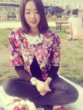「flower」｜「アイテム（ノーカラージャケット）」を使った、현주 =)さん（レディース・169cm）の秋コーディネート