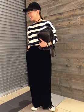 「BEAUTY&YOUTH UNITED ARROWS（ビューティーアンドユースユナイテッドアローズ）のBY アスタリスクモチーフ ストリングネックレス（ネックレス、ゴールド系）」を使った、Tomomi Okudaさん（レディース・161cm）の秋コーディネート