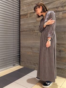 「VANS（バンズ）の＜VANS＞OLD SKOOL スニーカー（スニーカー、ブラック系）」を使った、Tomomi Okudaさん（レディース・161cm）の秋コーディネート