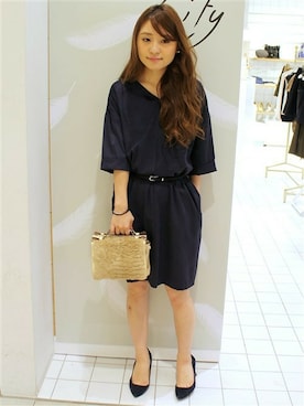 「LIMITLESS LUXURY（リミットレスラグジュアリー）のアイテム」を使った、MIHOさん（レディース・154cm）の秋コーディネート