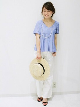 「LIMITLESS LUXURY（リミットレスラグジュアリー）のアイテム（シャツ/ブラウス）」を使った、MIHOさん（レディース・154cm）の夏コーディネート