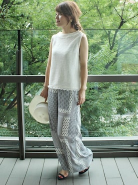 「LIMITLESS LUXURY（リミットレスラグジュアリー）のアイテム（ニット/セーター）」を使った、MIHOさん（レディース・154cm）の夏コーディネート