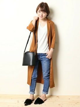 「LIMITLESS LUXURY（リミットレスラグジュアリー）のアイテム」を使った、MIHOさん（レディース・154cm）の秋コーディネート