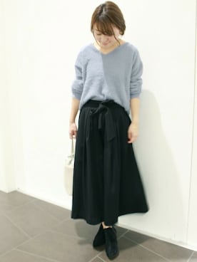 「LIMITLESS LUXURY（リミットレスラグジュアリー）のバケツ2WAY BAG◆（ショルダーバッグ）」を使った、MIHOさん（レディース・154cm）の秋コーディネート