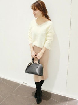 「LIMITLESS LUXURY」｜「アイテム（パンプス）」を使った、MIHOさん（レディース・154cm）の秋コーディネート