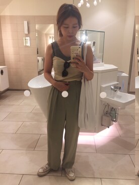 「アイテム（キャミソール、ベージュ系）」を使った、sheeさん（レディース・161cm）の夏コーディネート