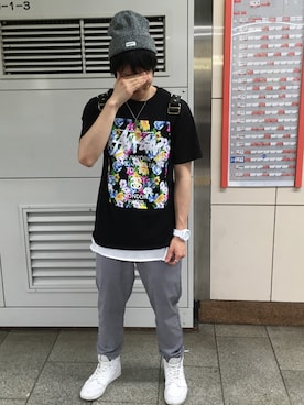 「STUSSY（ステューシー）のアイテム（アクセサリー）」を使った、ラダバンプさん（メンズ・167cm）の春コーディネート