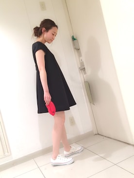 「アイテム（スマホケース/カバー）」を使った、yukoさん（レディース・162cm）の春コーディネート