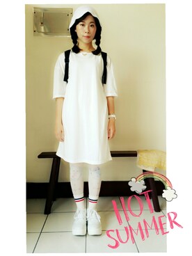 「Planet行星のアイテム（Tシャツ/カットソー、ホワイト系）」を使った、ziziさん（レディース・158cm）の夏コーディネート