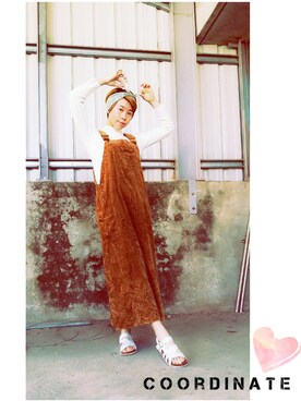 「女孩別哭のアイテム（サロペット/オーバーオール、ブラウン系）」を使った、ziziさん（レディース・158cm）の冬コーディネート