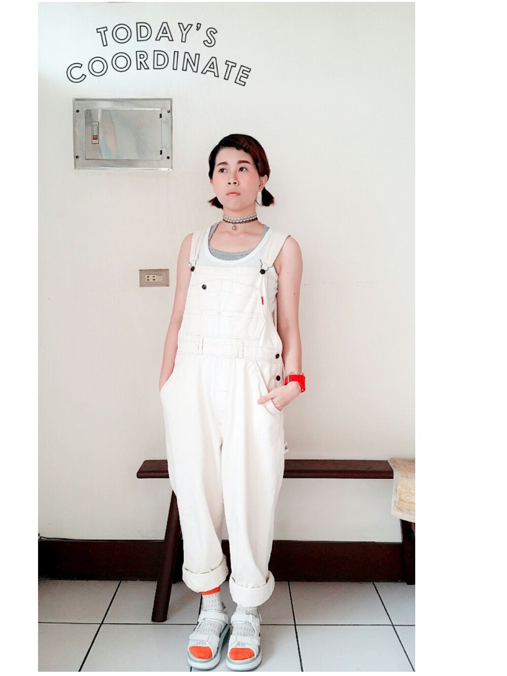 「MBTのアイテム（サンダル、ホワイト系）」を使った、ziziさん（レディース・158cm）の夏コーディネートの1枚目の写真