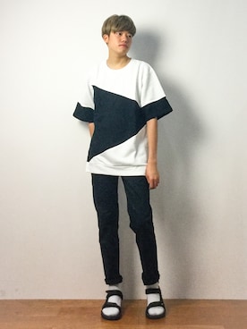 「CASPER JOHN AIVER（キャスパージョンアイバー）のアイテム（スウェット）」を使った、まっこいさん（メンズ・176cm）の春コーディネート