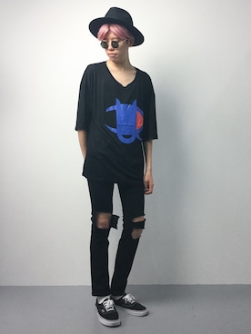 「unrelaxing（アンリラクシング）のアイテム（トップス）」を使った、まっこいさん（メンズ・176cm）の夏コーディネート